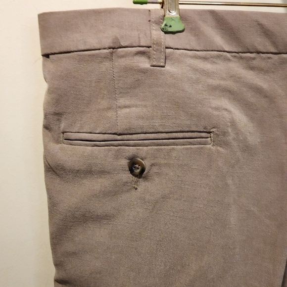 HAGGAR men's kaki casual Bermuda shorts pants size 38 NWT - Picture 6 of 10